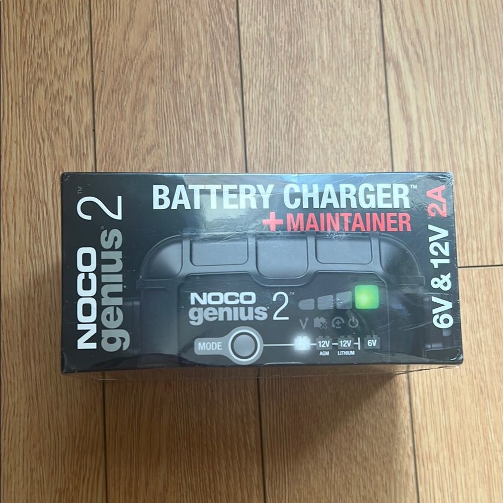 Genius 2 Black Battery Charger & Maintainer
